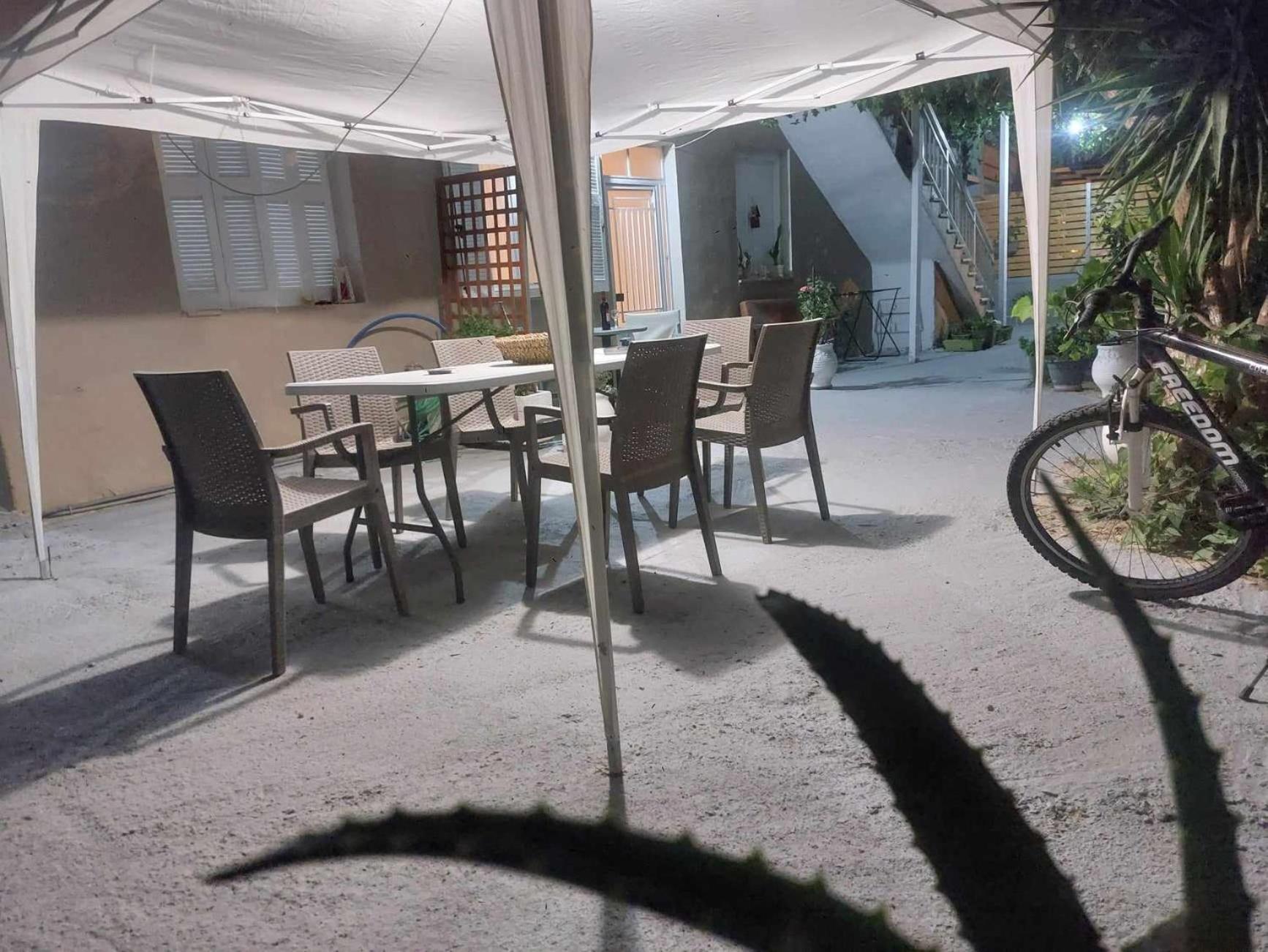 Lacasadirigas Lefkada City Luaran gambar